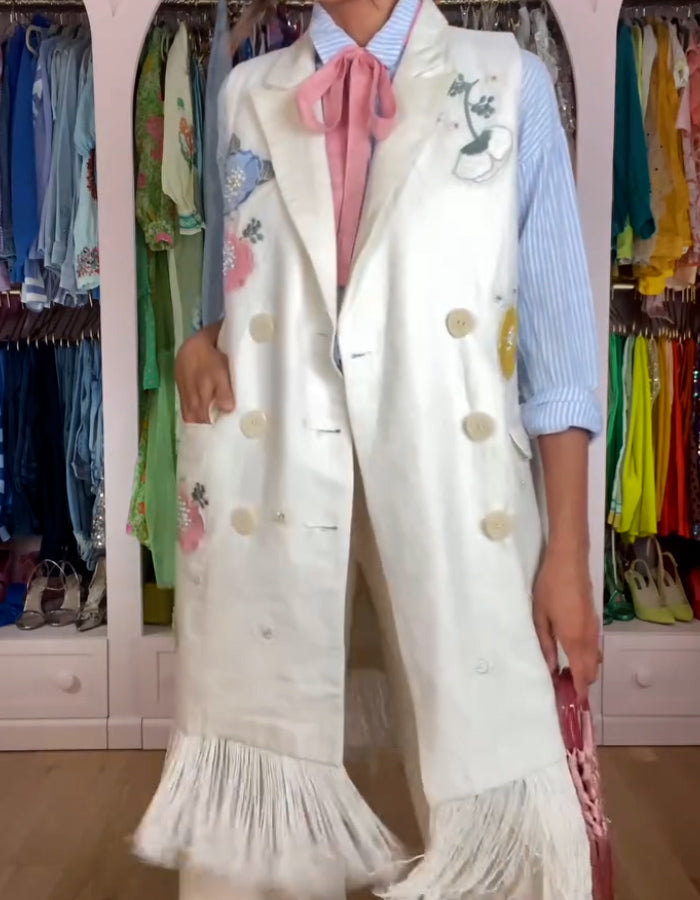 Embroidered Fringe Sleeveless Jacket