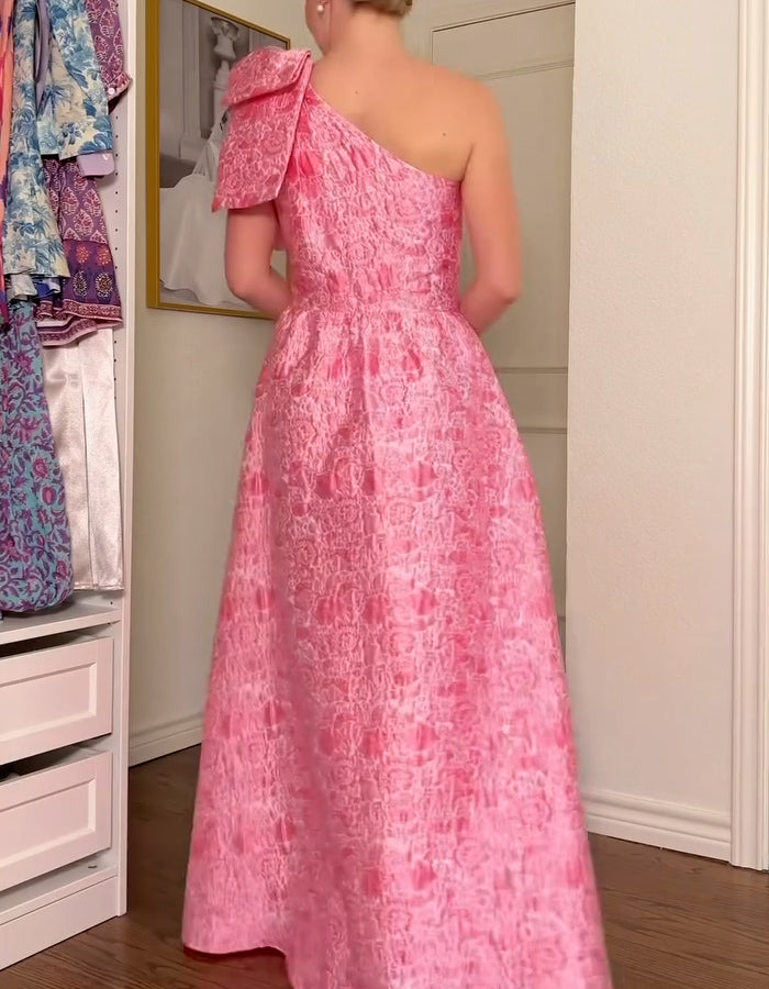 Elegant One Shoulder Dress