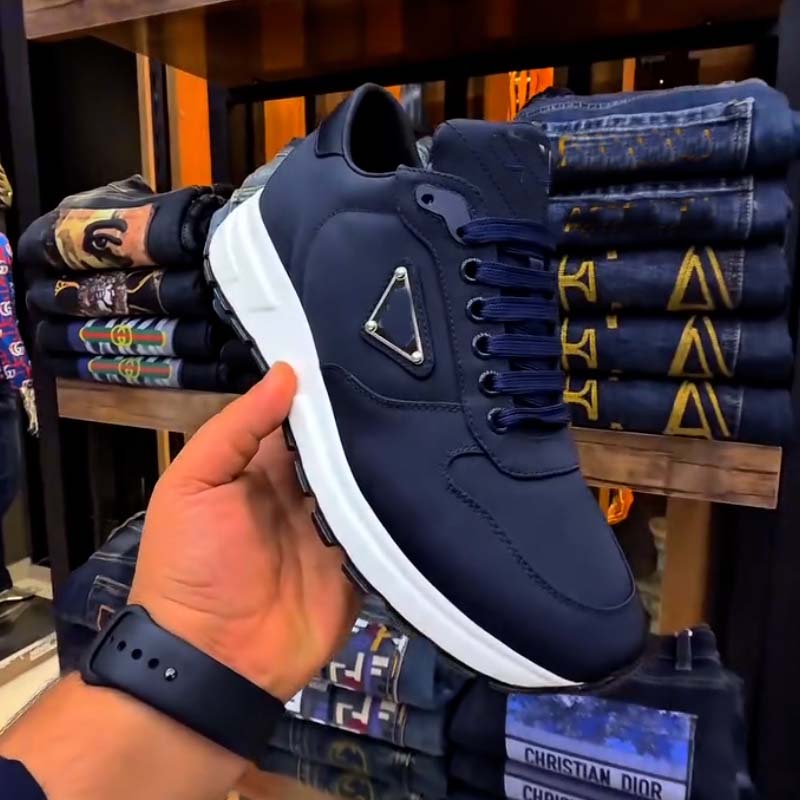 Casual Non-Slip Sneakers