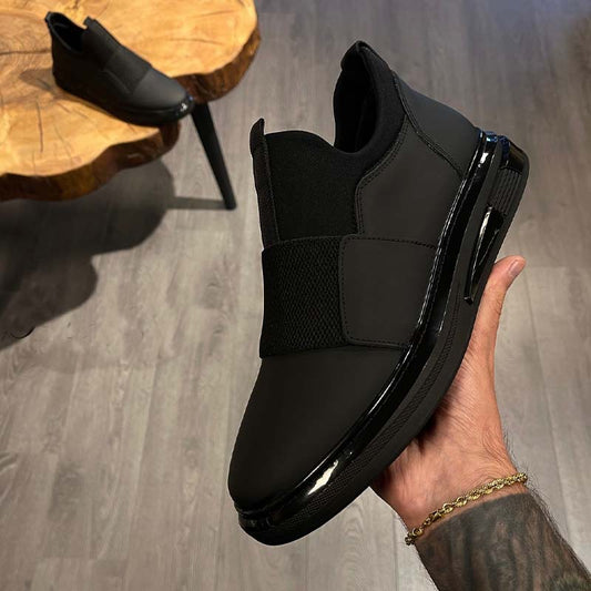 Black Slip-On Casual Sneakers