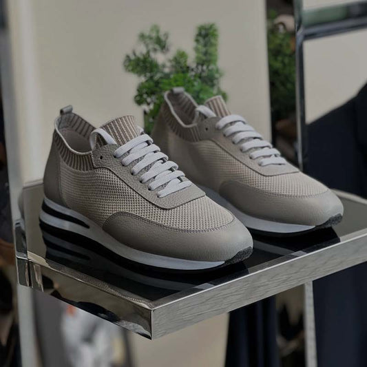 Grey Elastic Breathable Shoes
