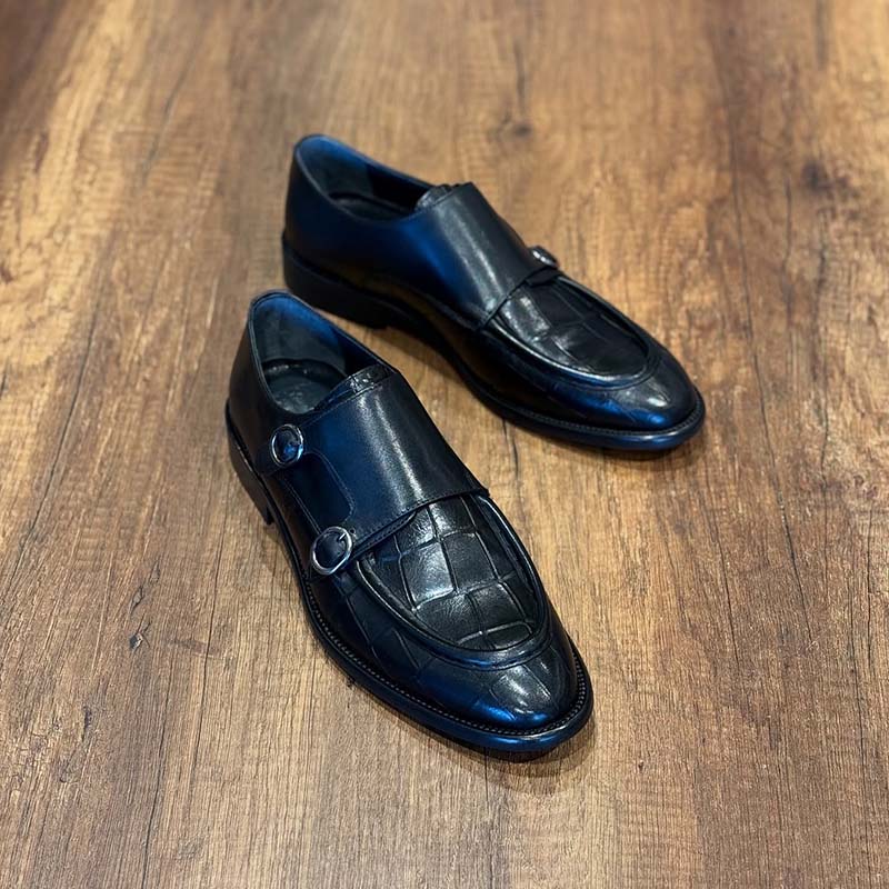 Leather Buckle Shoes