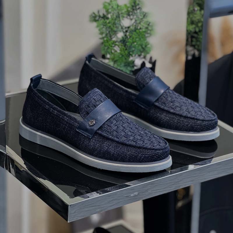 Blue Slip-On Flat Shoes