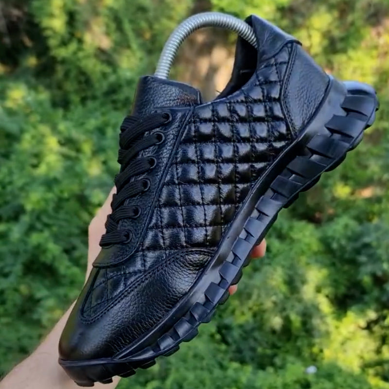 Rhombus Leather Sneakers