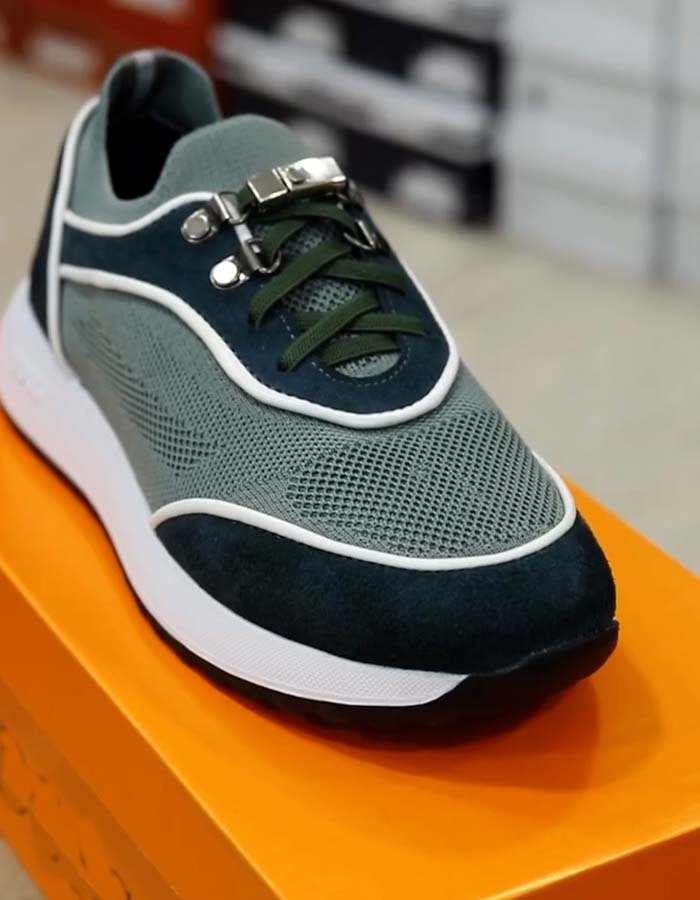 Breathable Elastic Sneakers