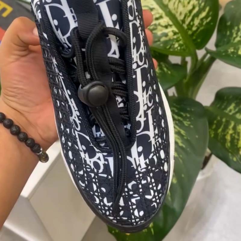 Printed Adjustable Lace-Up Sneakers