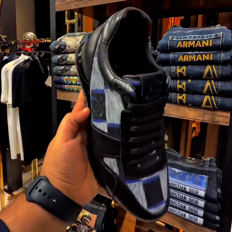 Splicing Chic Sneakers