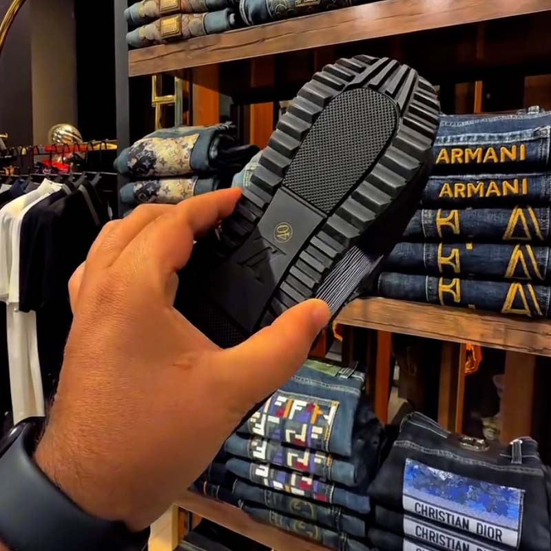 Splicing Chic Sneakers