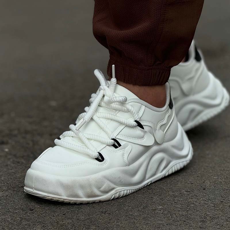 Solid-Color Soft Sneakers