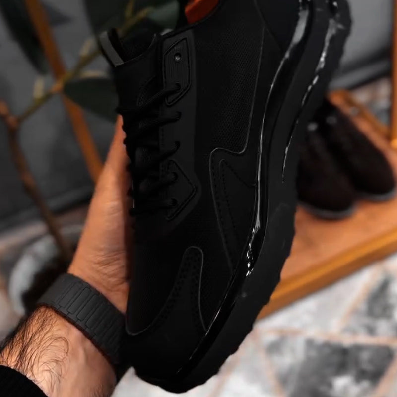 Outdoor Black Sneakers