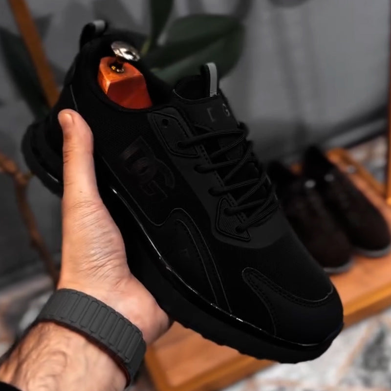 Outdoor Black Sneakers