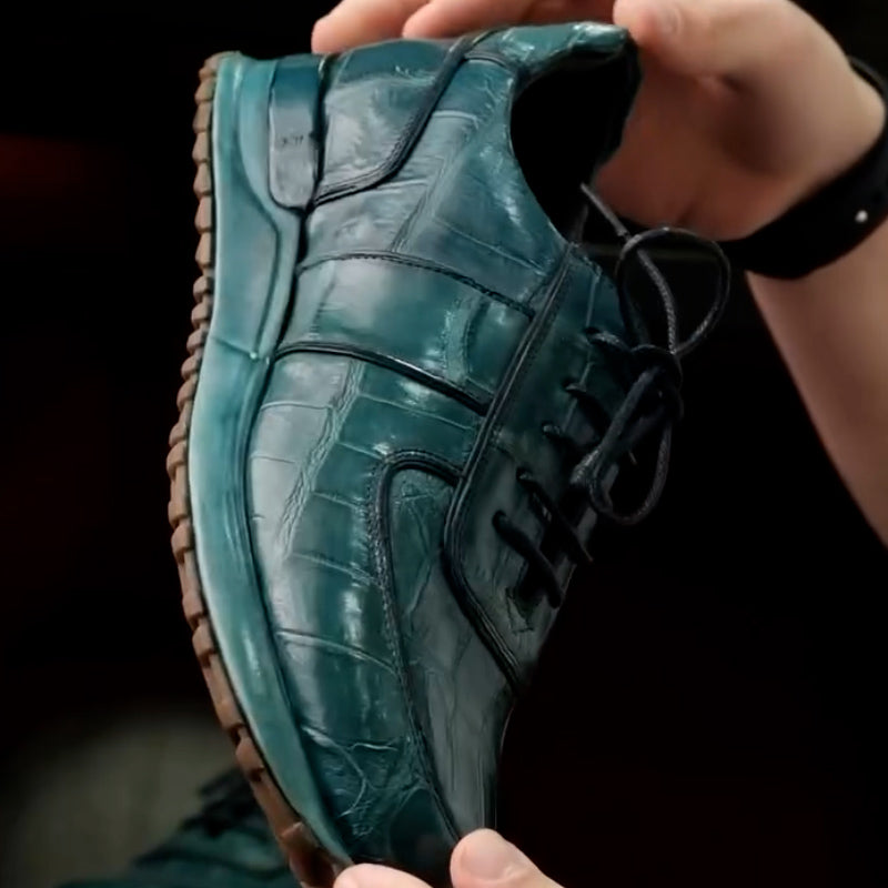 Green Leather Versatile Sneakers