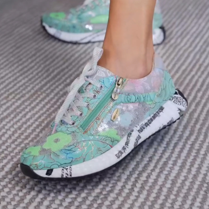 Green Print Comfy Sneakers