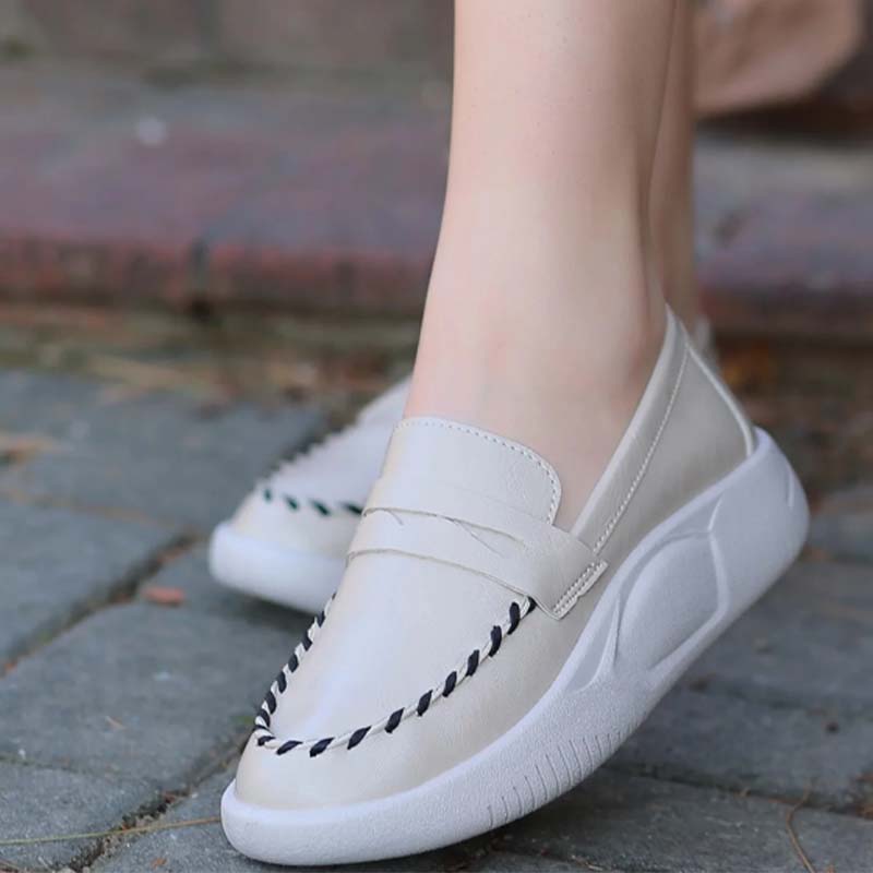 Soft-Sole Casual Sneakers
