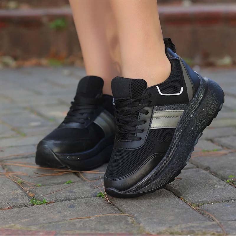 Walking Thick-Sole Sneakers