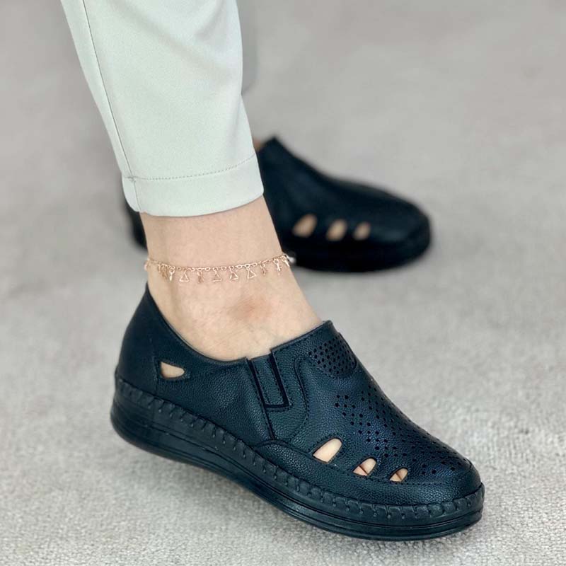 Outdoor Soft Sneakers