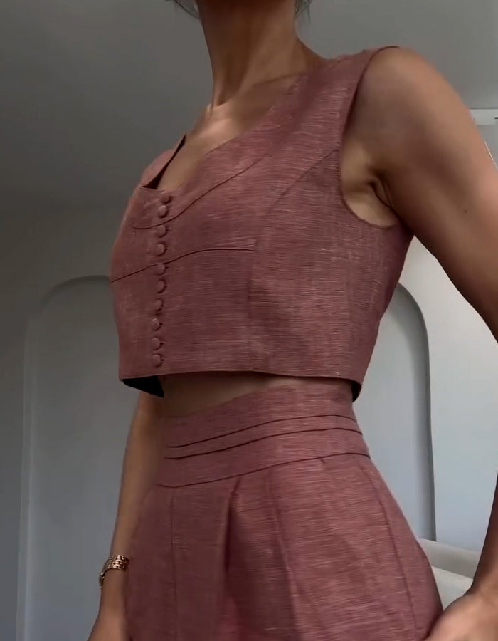 Delicate Sleeveless Suits