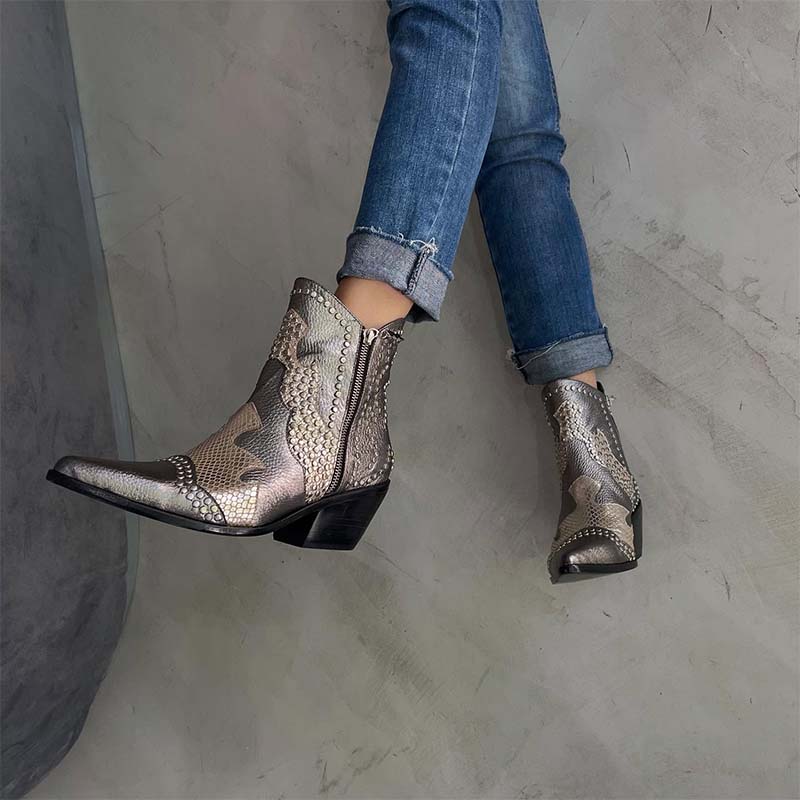 Chic Leather Casual Boots