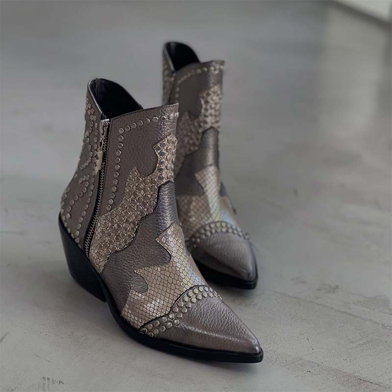 Chic Leather Casual Boots