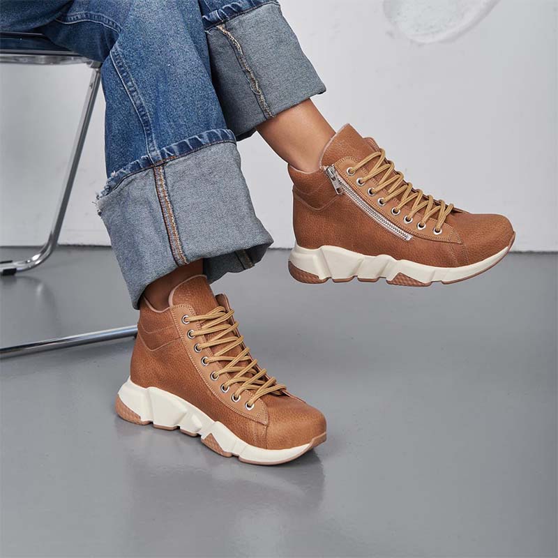 Comfy Zippers Sneakers