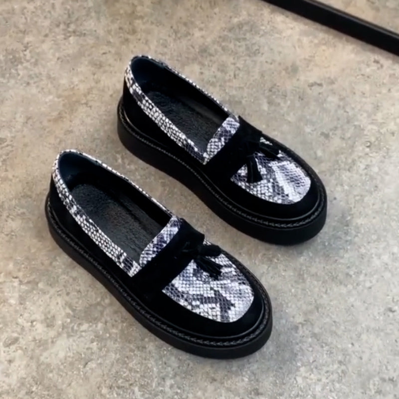 Slip-On Pattern Shoes