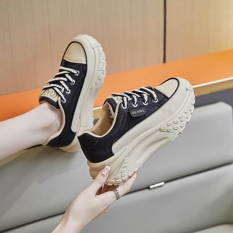 Trendy Lightweight Orthopedic Comfy Shoes