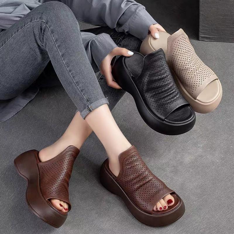 Handmade Breathable Leather Retro Slippers