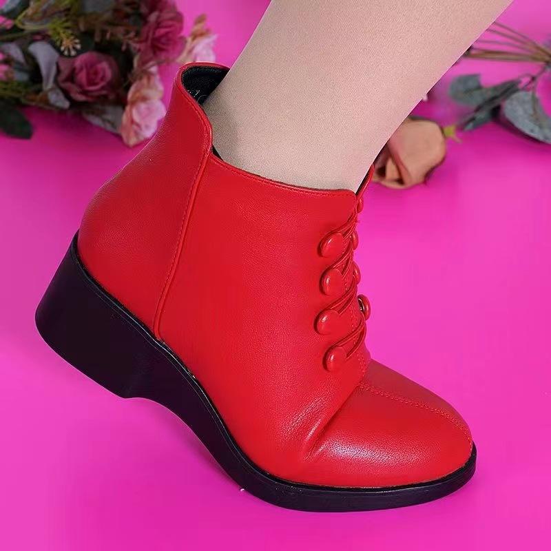 Button Vintage Martin Boots