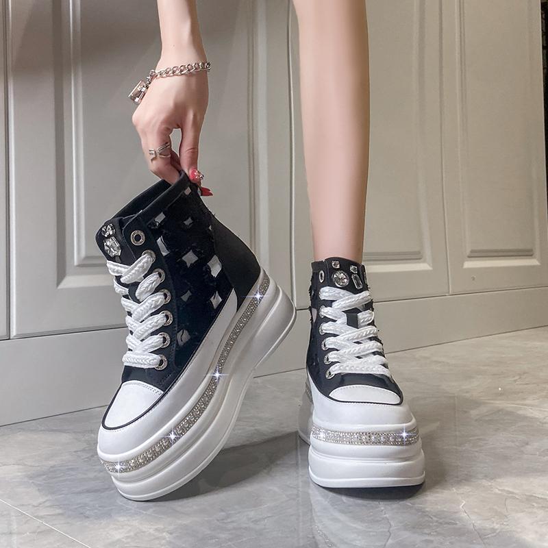 Walking Crystal Mid Heels Shoes