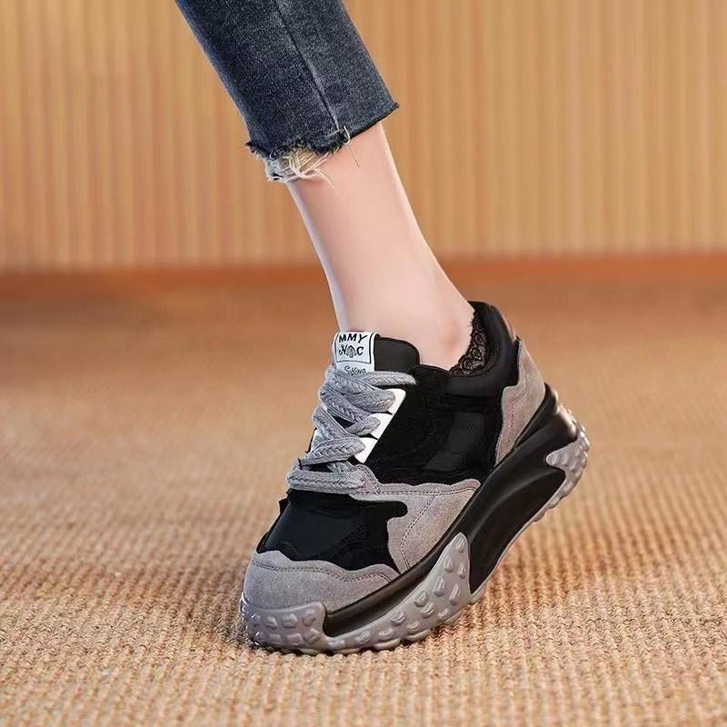 Pop Color-Blocking Sports Shoes