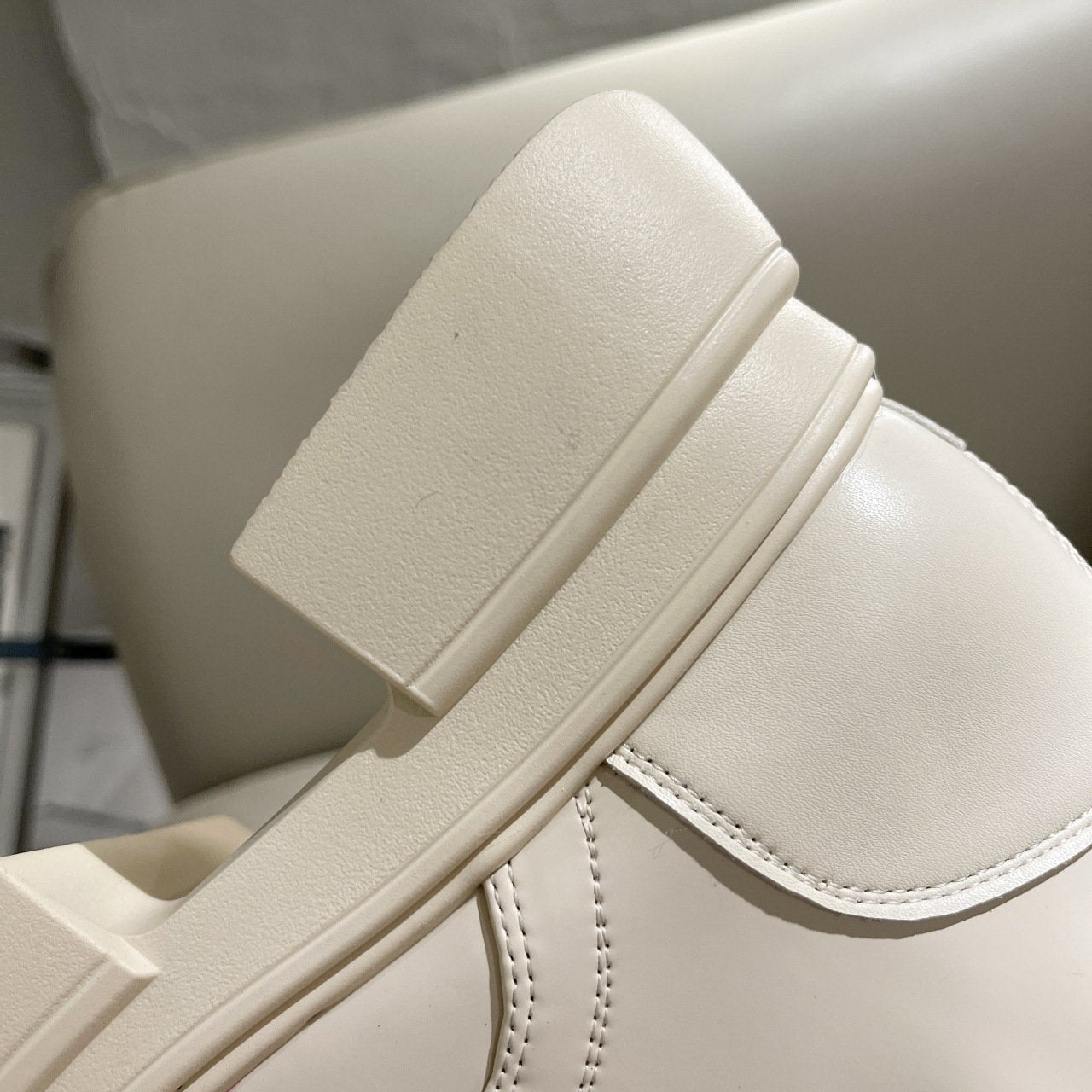 Solid Color Leather Belt Buckle Boots