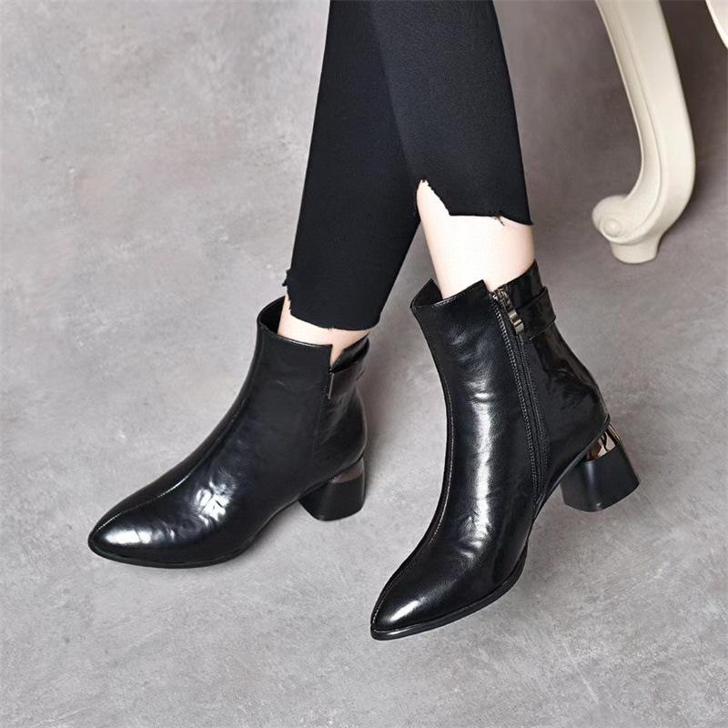Casual Stretch Leather Soft Boots