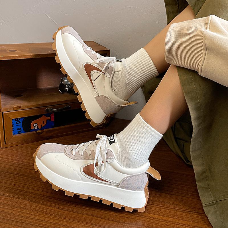 Classic Breathable Versatile Sports Shoes