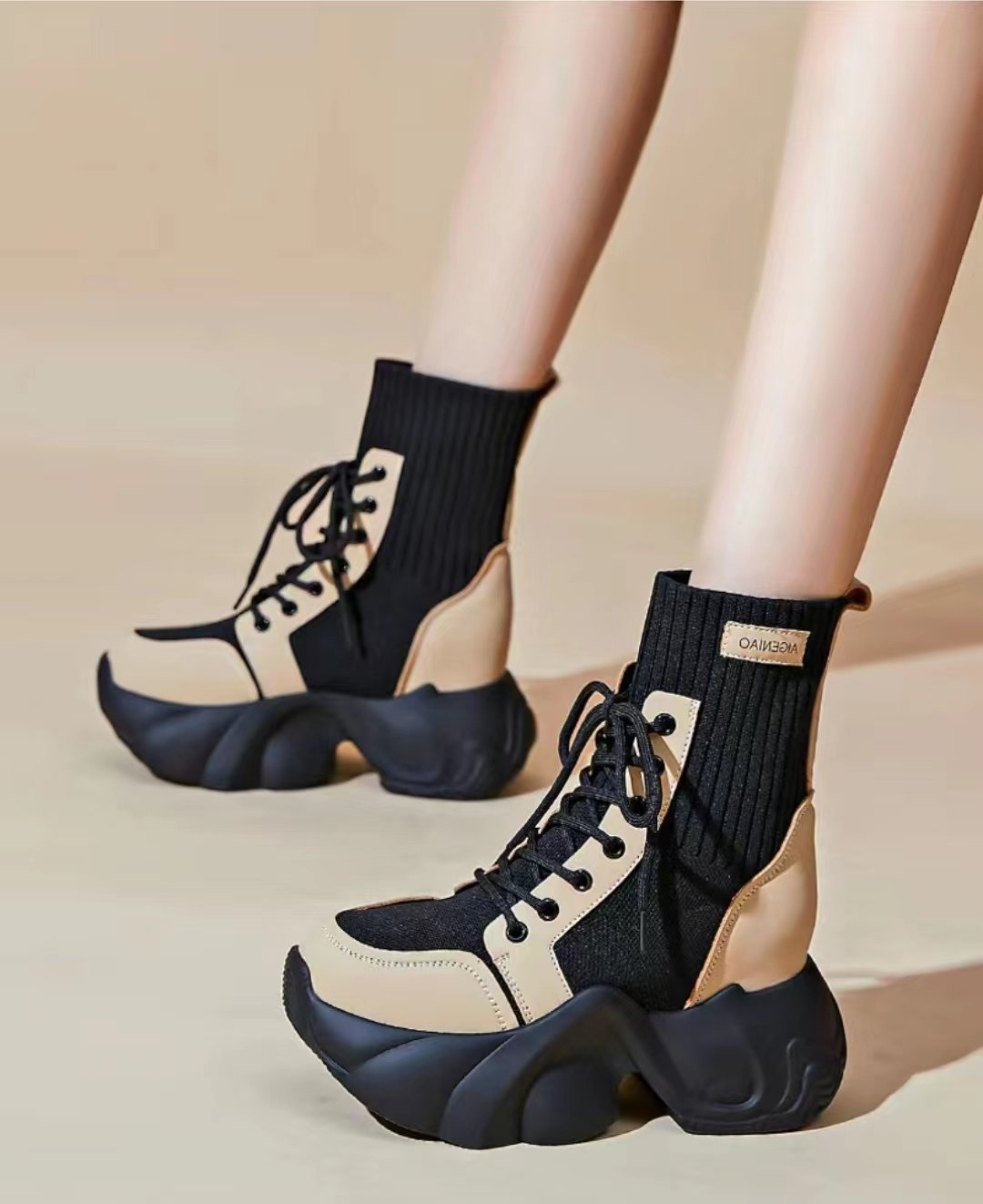 Versatile Flywoving Stretch Boots