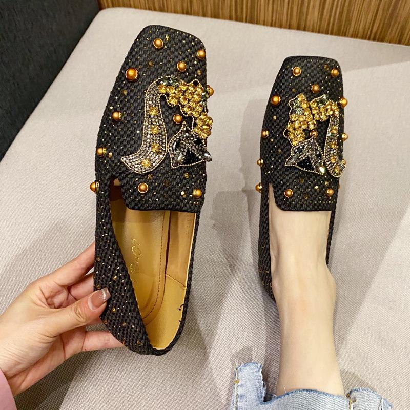Fox Studded Rhinestone Flat Shoes