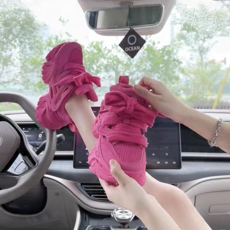 Breathable Thick-Sole Versatile Sneakers