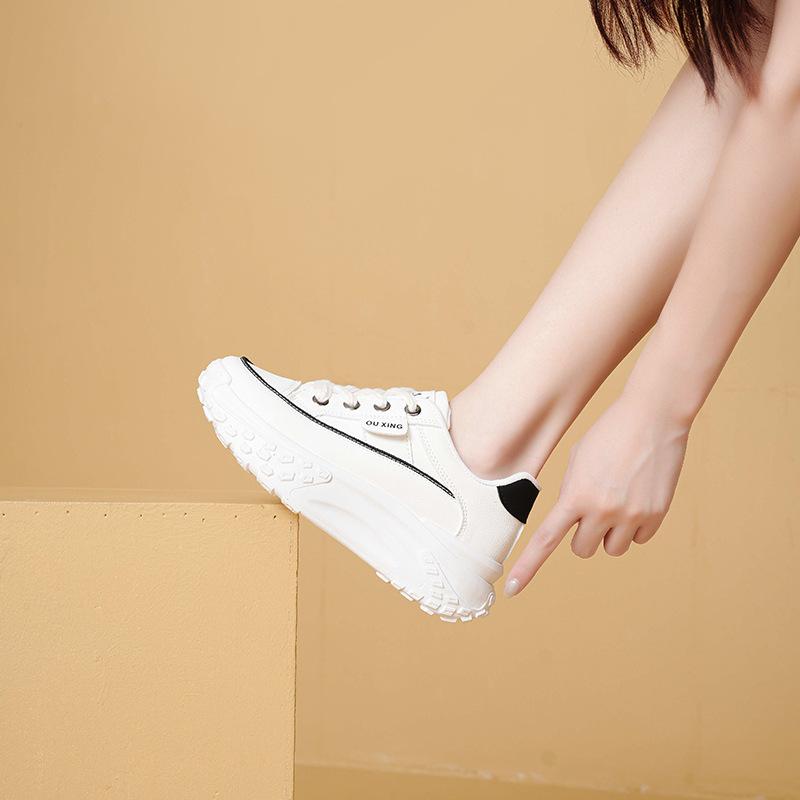 Trendy Lightweight Orthopedic Comfy Shoes
