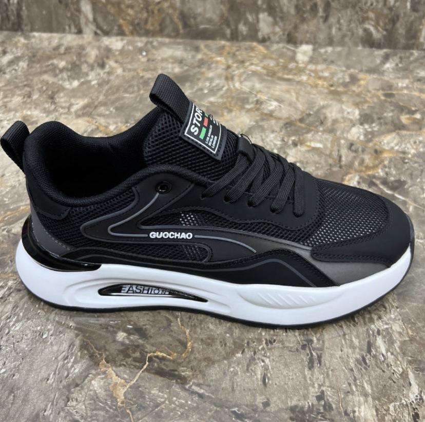 Breathable Mesh Sports Shoes