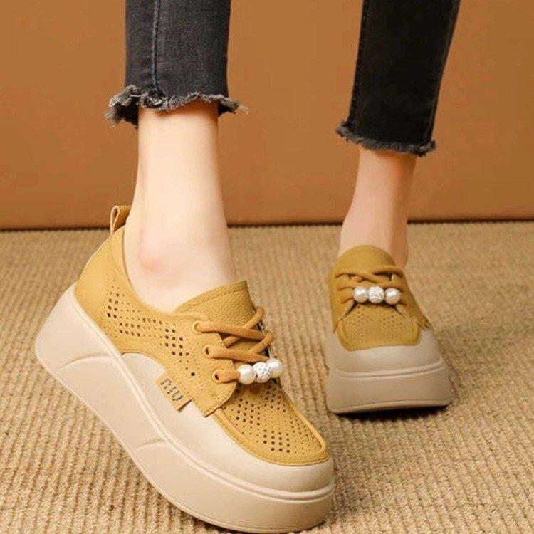 Pearl Lace-up Breathable Shoes