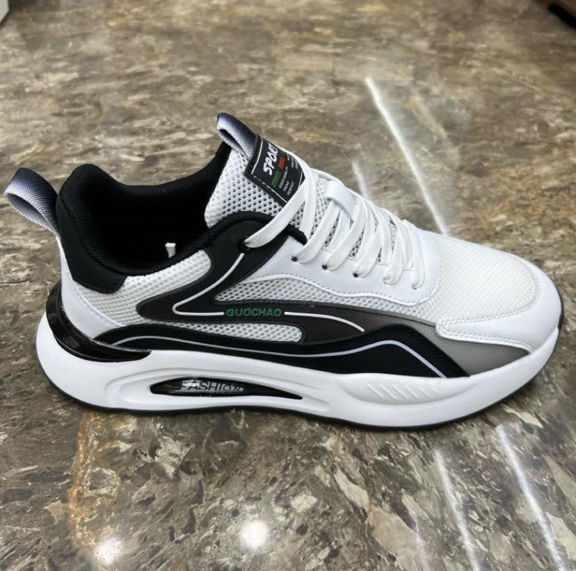 Breathable Mesh Sports Shoes