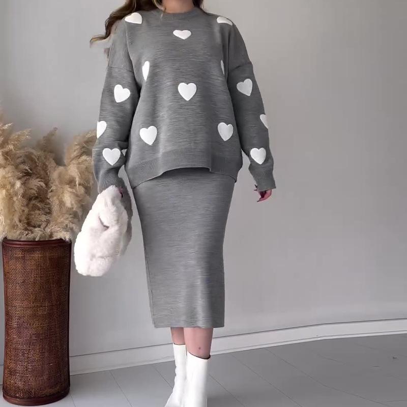 Heart Embroidery Knitted Suits