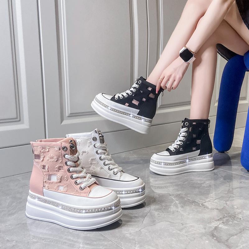 Walking Crystal Mid Heels Shoes