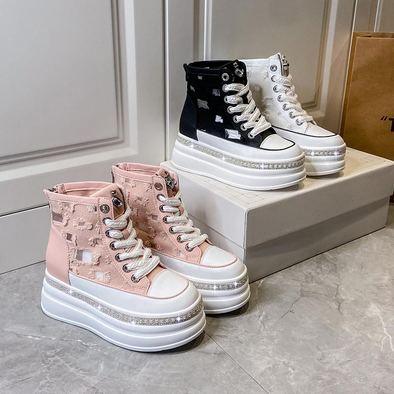 Walking Crystal Mid Heels Shoes