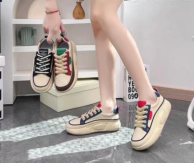 Comfy Soft Walking Sneakers