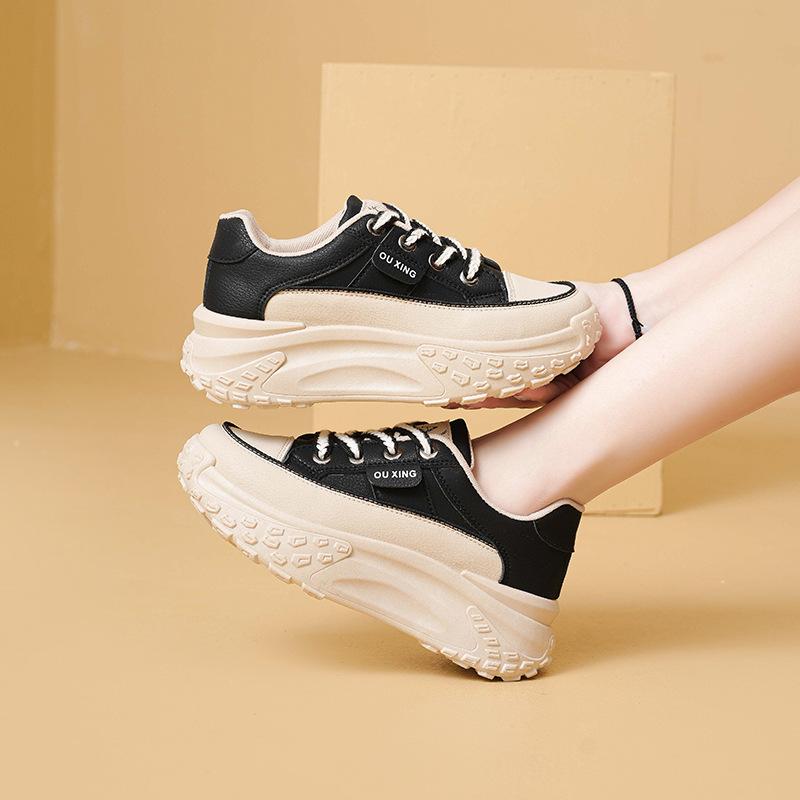 Trendy Lightweight Orthopedic Comfy Shoes