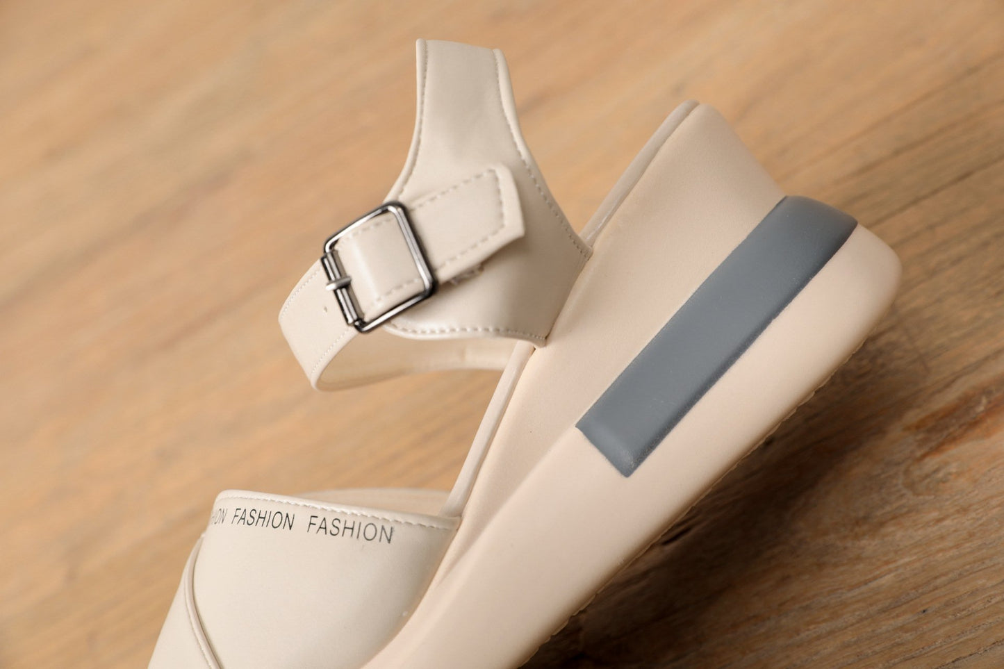 Classic Slope heel Causal Open Toe Sandals