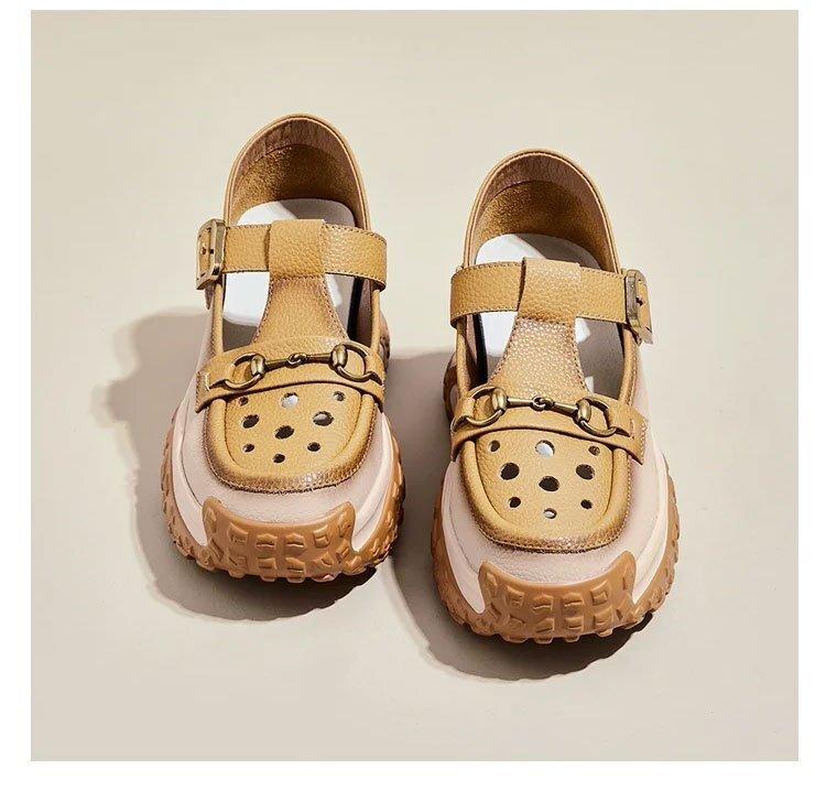 Retro Leather Metal Buckle Roman Height Shoes