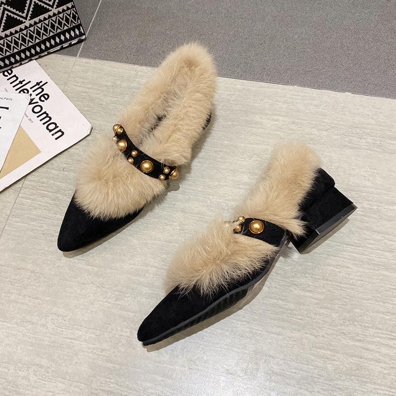 Elegant Furry Pointed Toe Slip-on Shoes