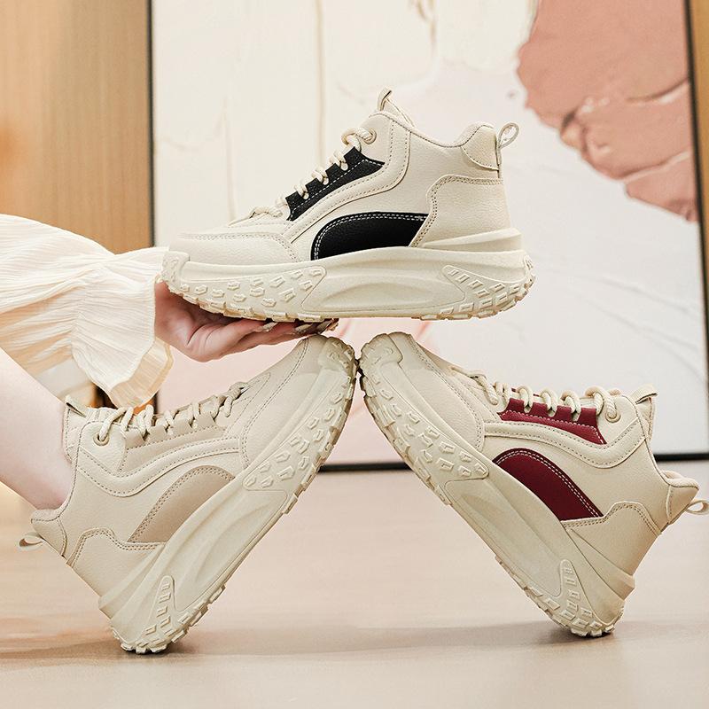 Walking Non-Slip Soft Sports Shoes