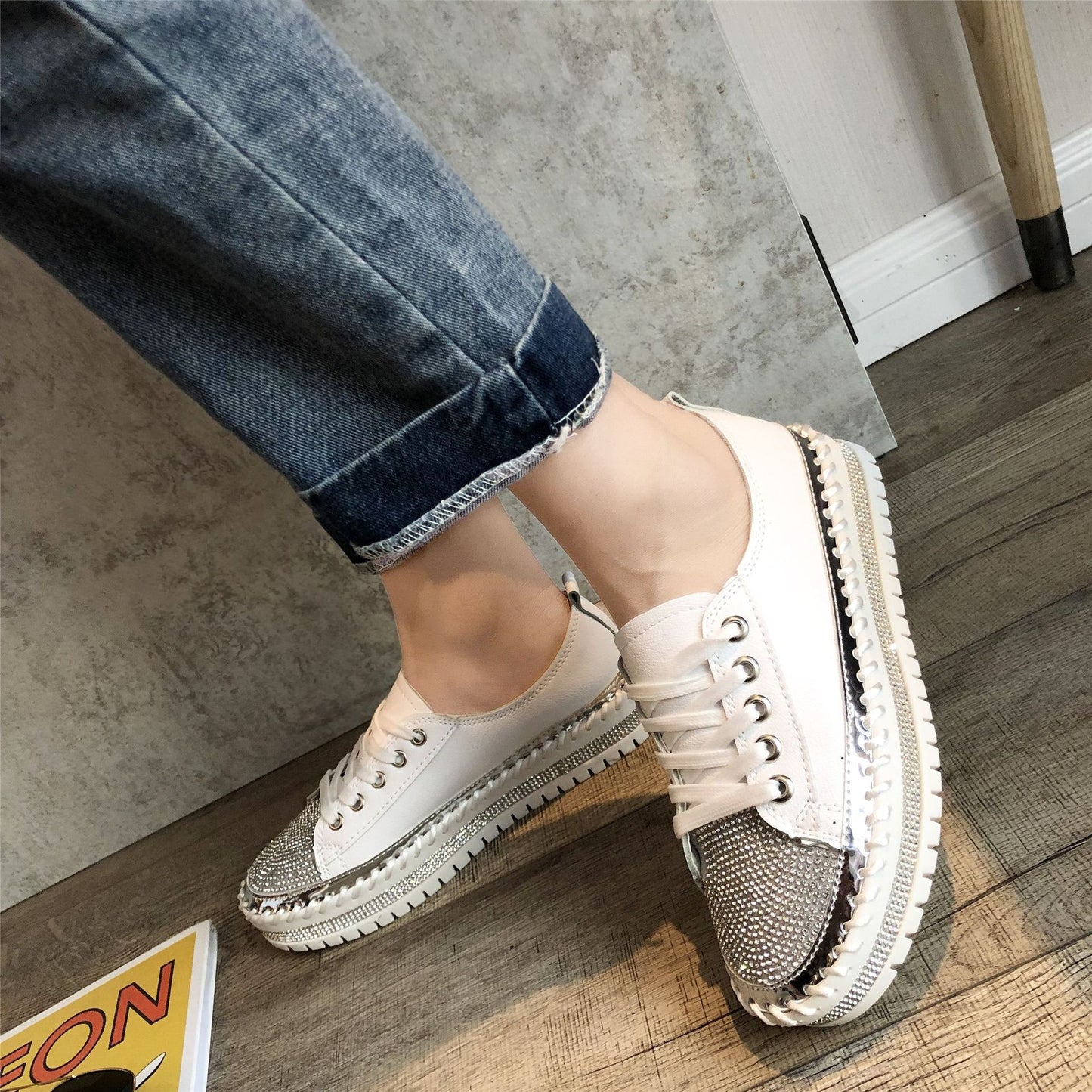 Crystals Bling Leather Round Toe Shoes